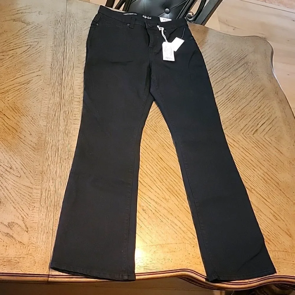 Black curvy boot cut jeans size 6 NWT Style & Co Power Sculpt